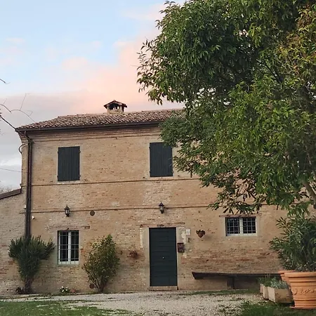 Séjour à la campagne Casale San Valentino *